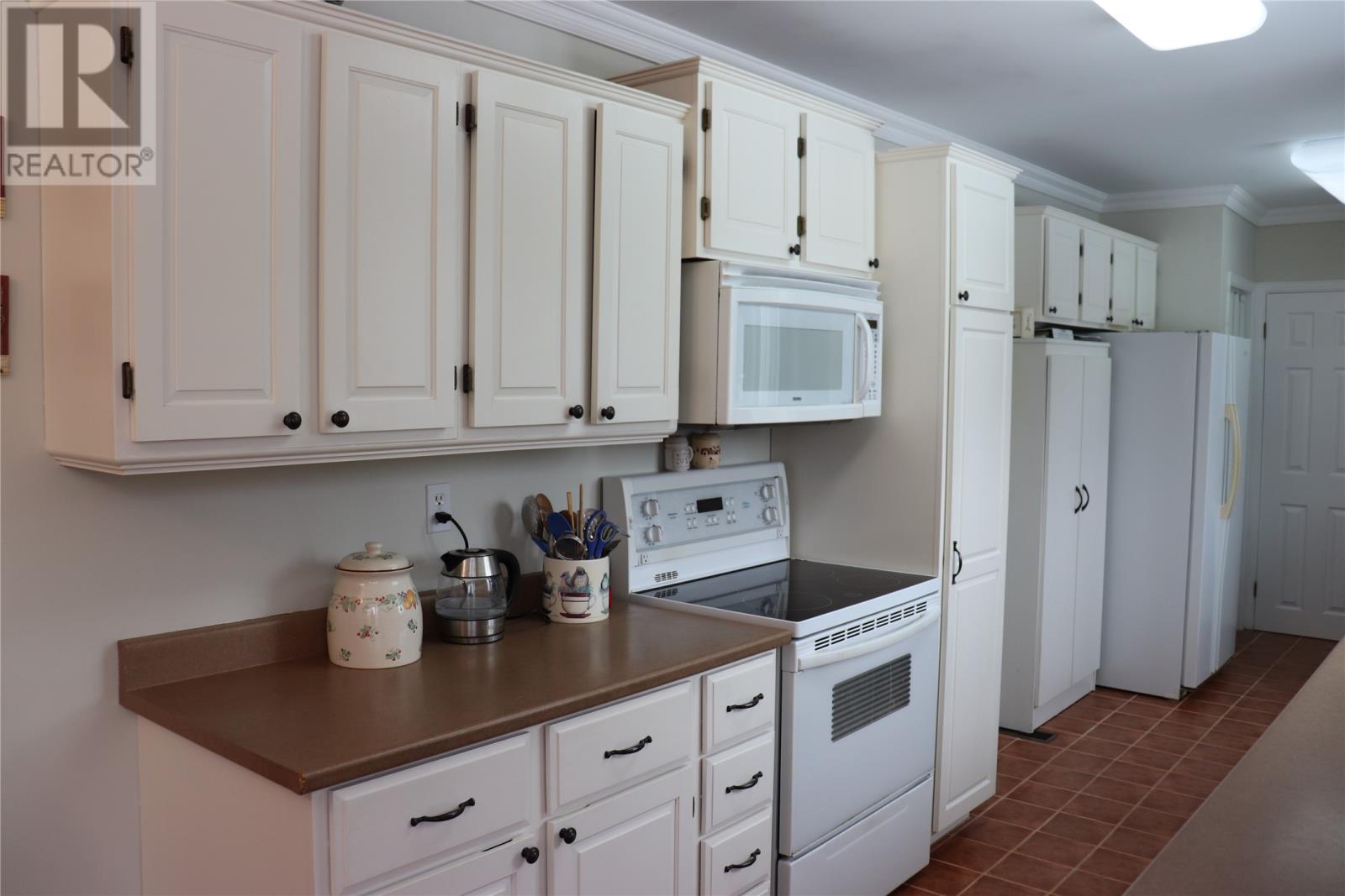 15 Gaudon Lane - 11