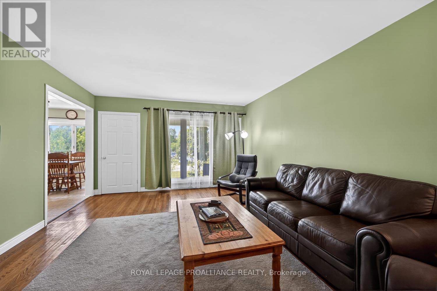 481 MCAULEY ROAD - 8