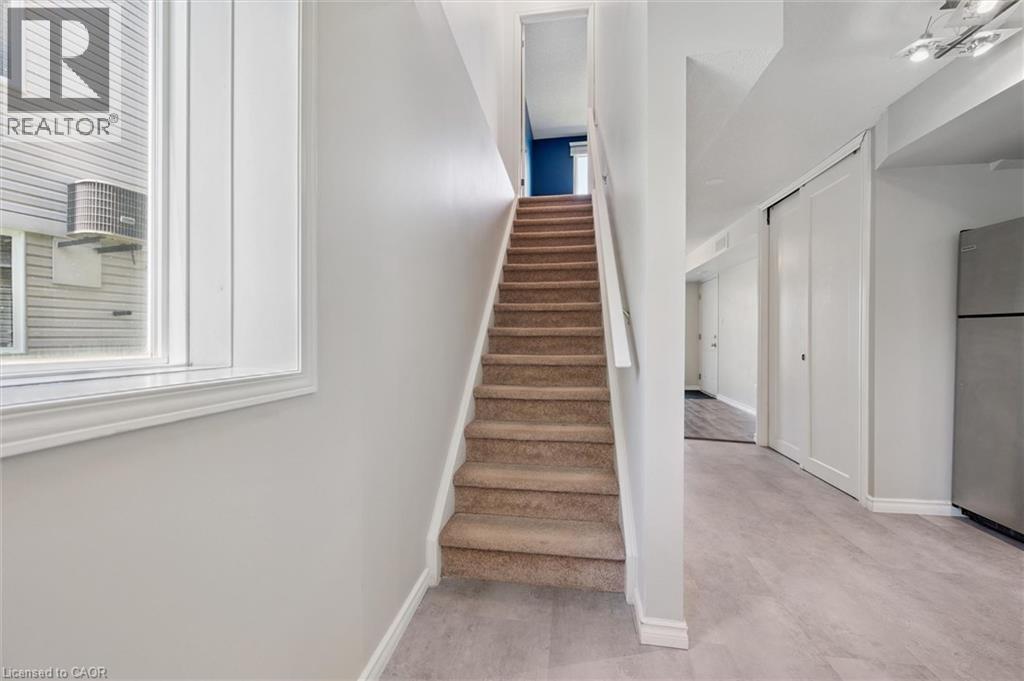 #3C 139 BRIGHTON Street - 24