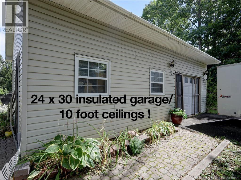 54 Broad Road - Image 2