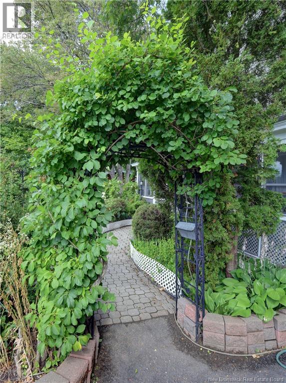 54 Broad Road - 38