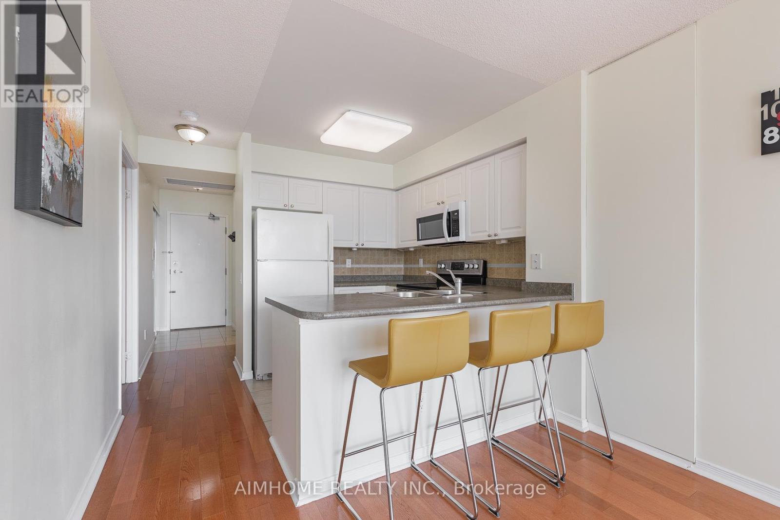 #1106 30 HARRISON GARDEN BOULEVARD - 11