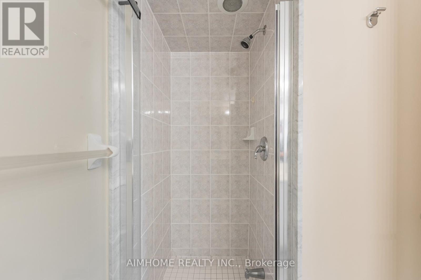 #1106 30 HARRISON GARDEN BOULEVARD - 29
