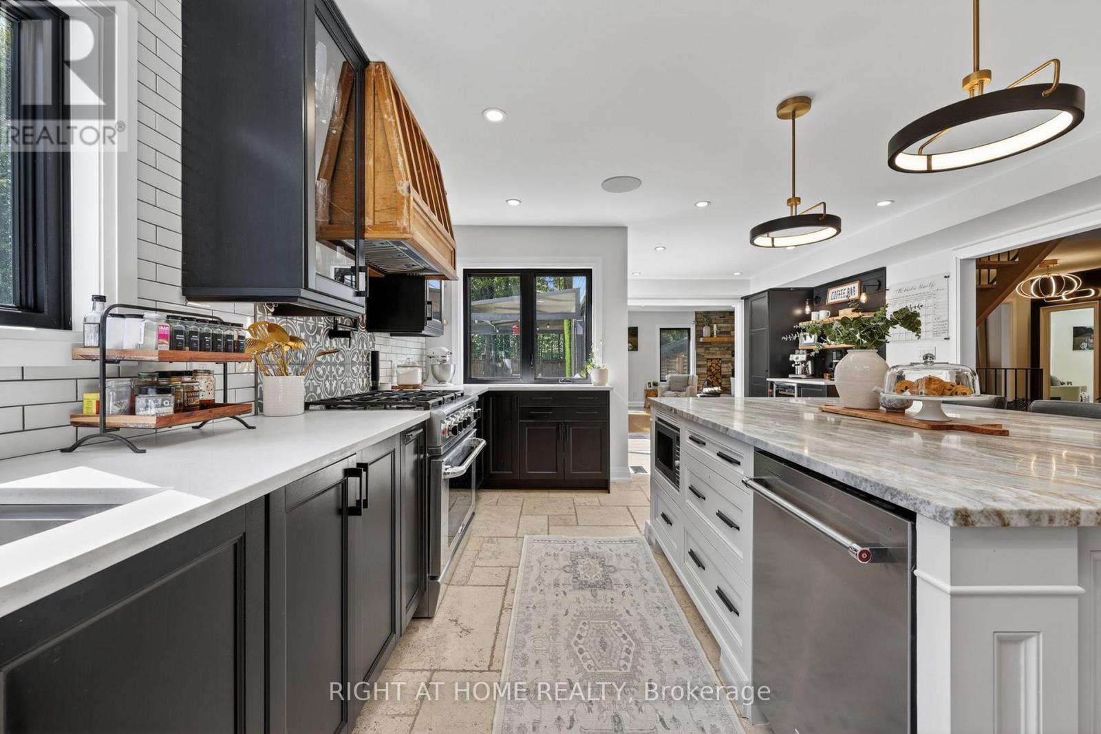 16 WOODLAND HEIGHTS DRIVE - 10
