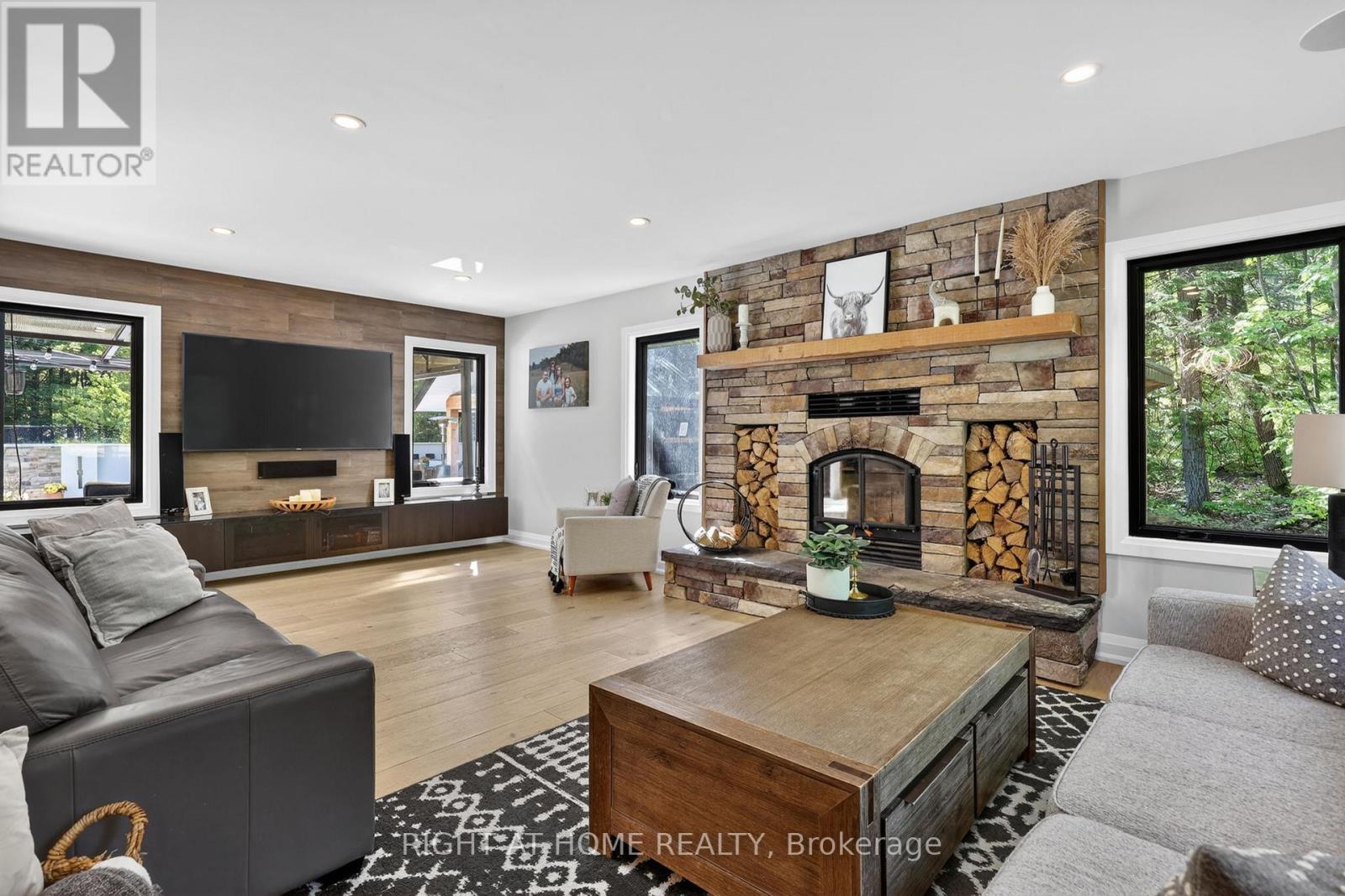16 WOODLAND HEIGHTS DRIVE - 18