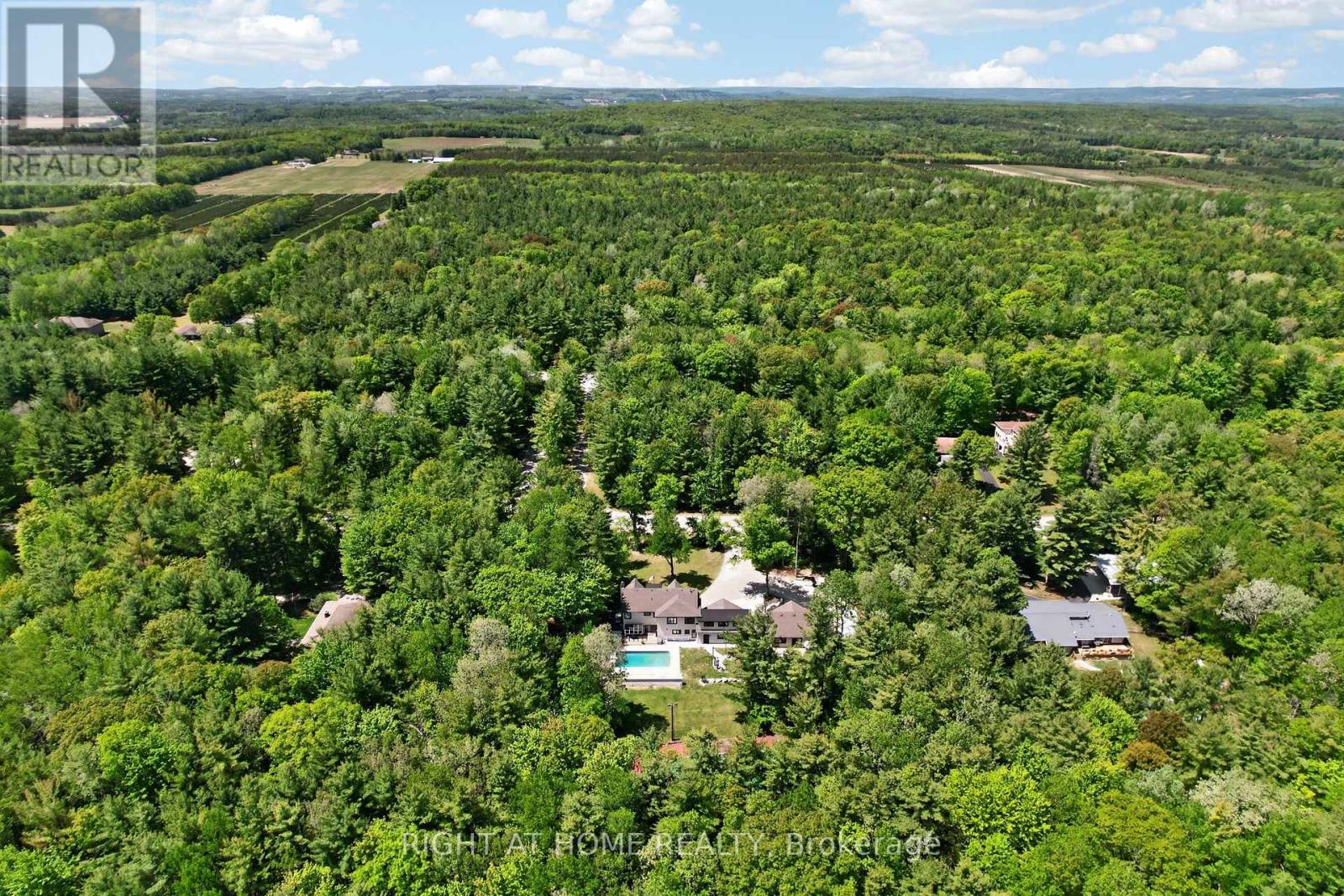 16 WOODLAND HEIGHTS DRIVE - 47