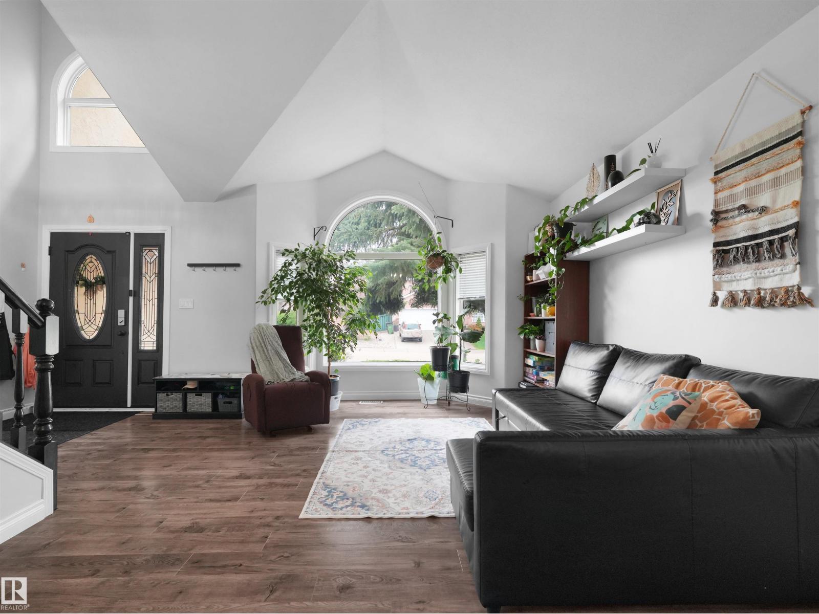 208 FERGUSON PL NW - 17