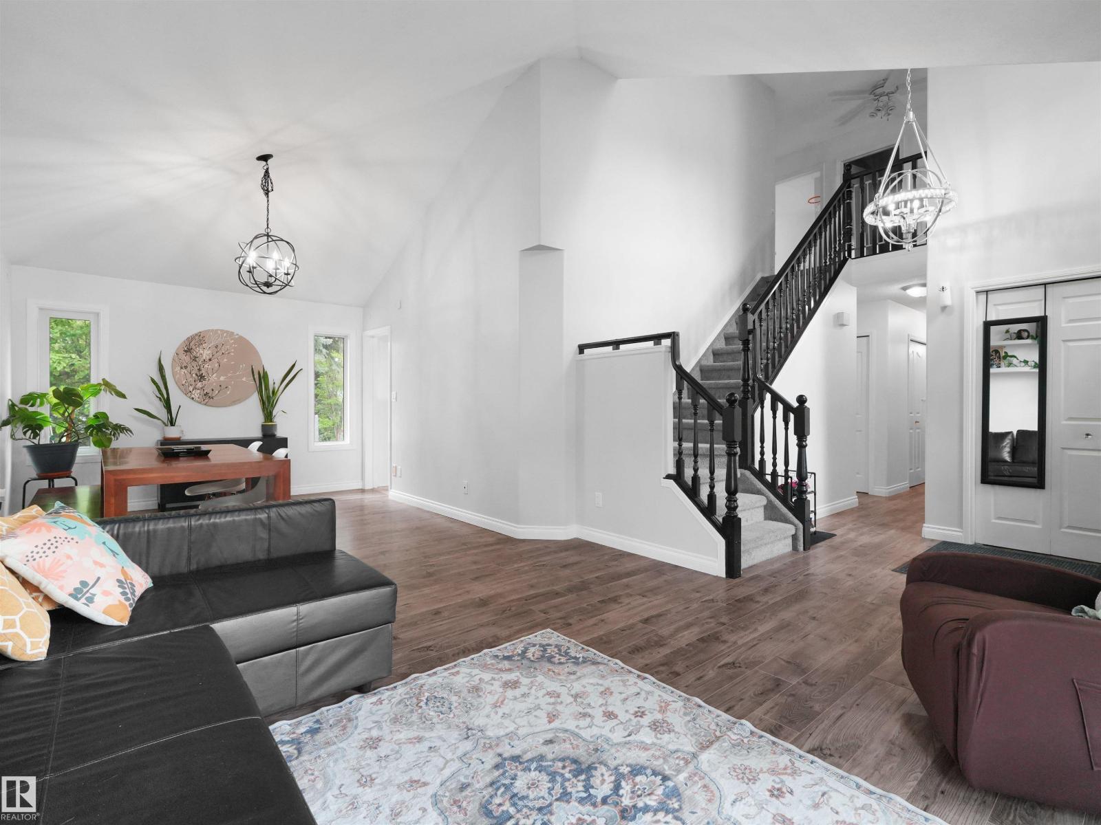 208 FERGUSON PL NW - 18