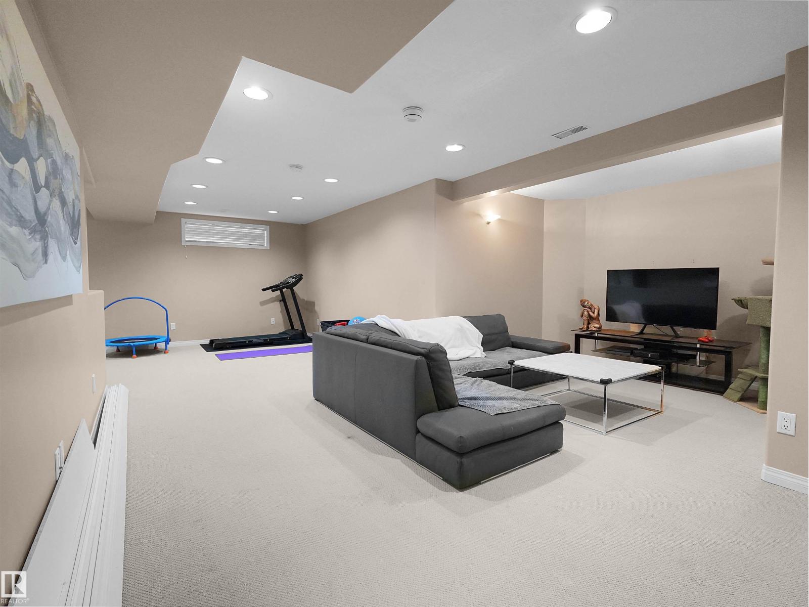 208 FERGUSON PL NW - 31