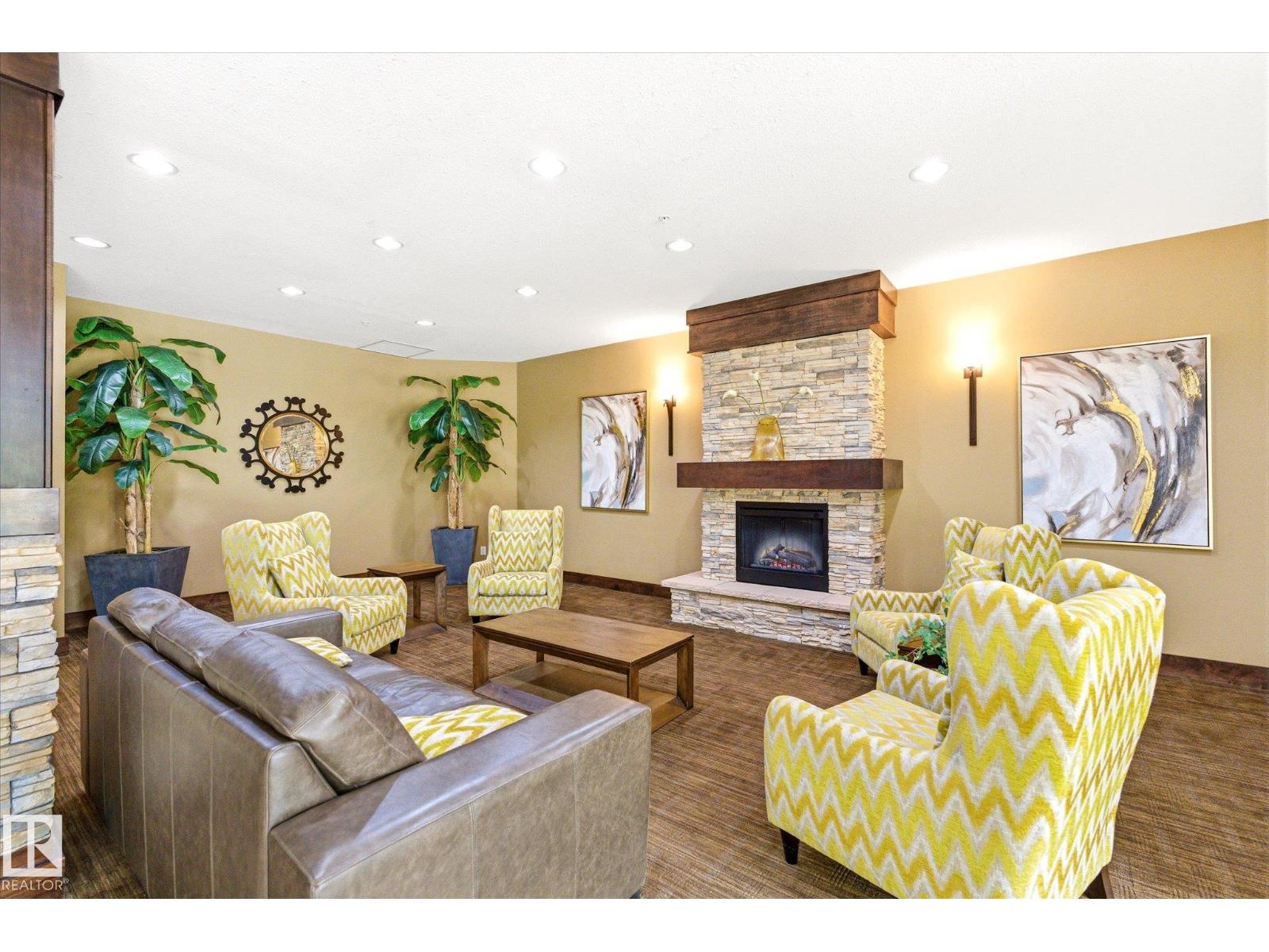 #507 10303 111 ST NW - 25