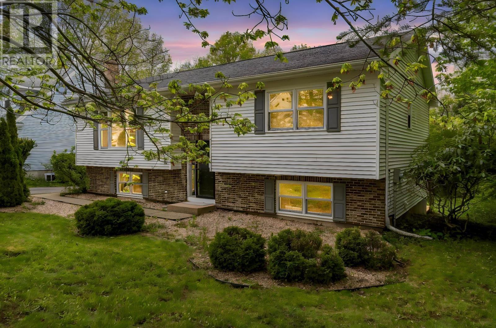 Property photo of 50 Alicia Boulevard