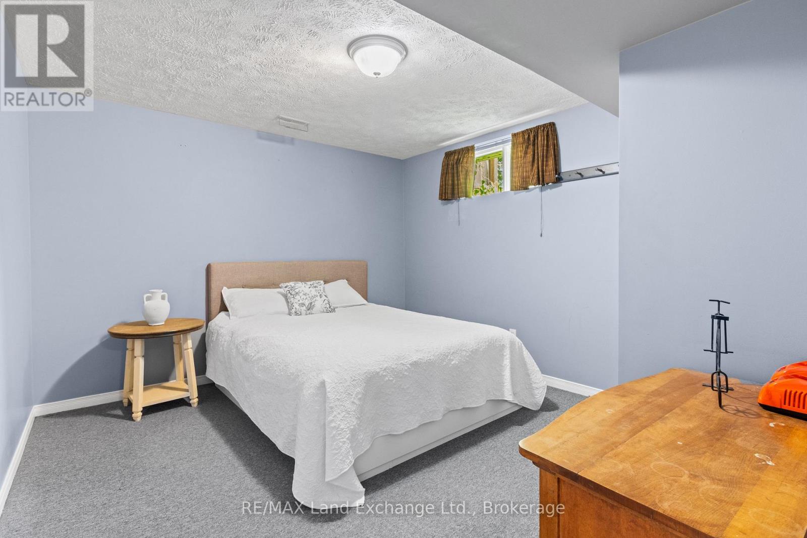 815 MARKET STREET - 32