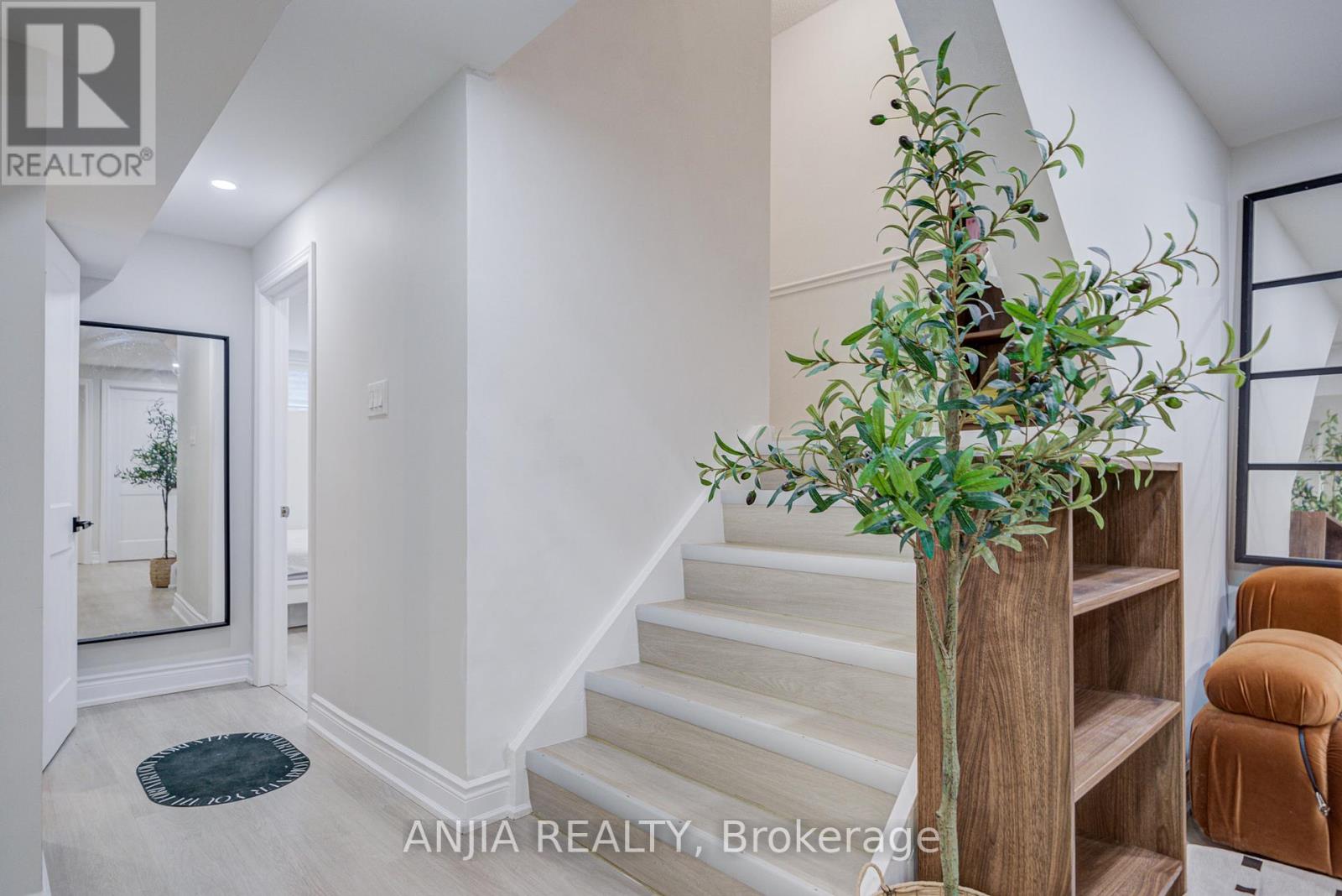 272 MCNICOLL AVENUE - 42