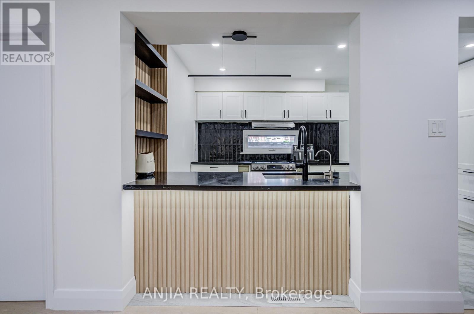 272 MCNICOLL AVENUE - 6