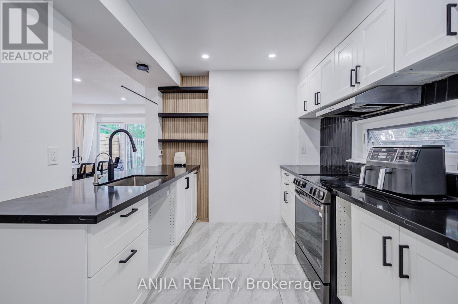 272 MCNICOLL AVENUE - 8