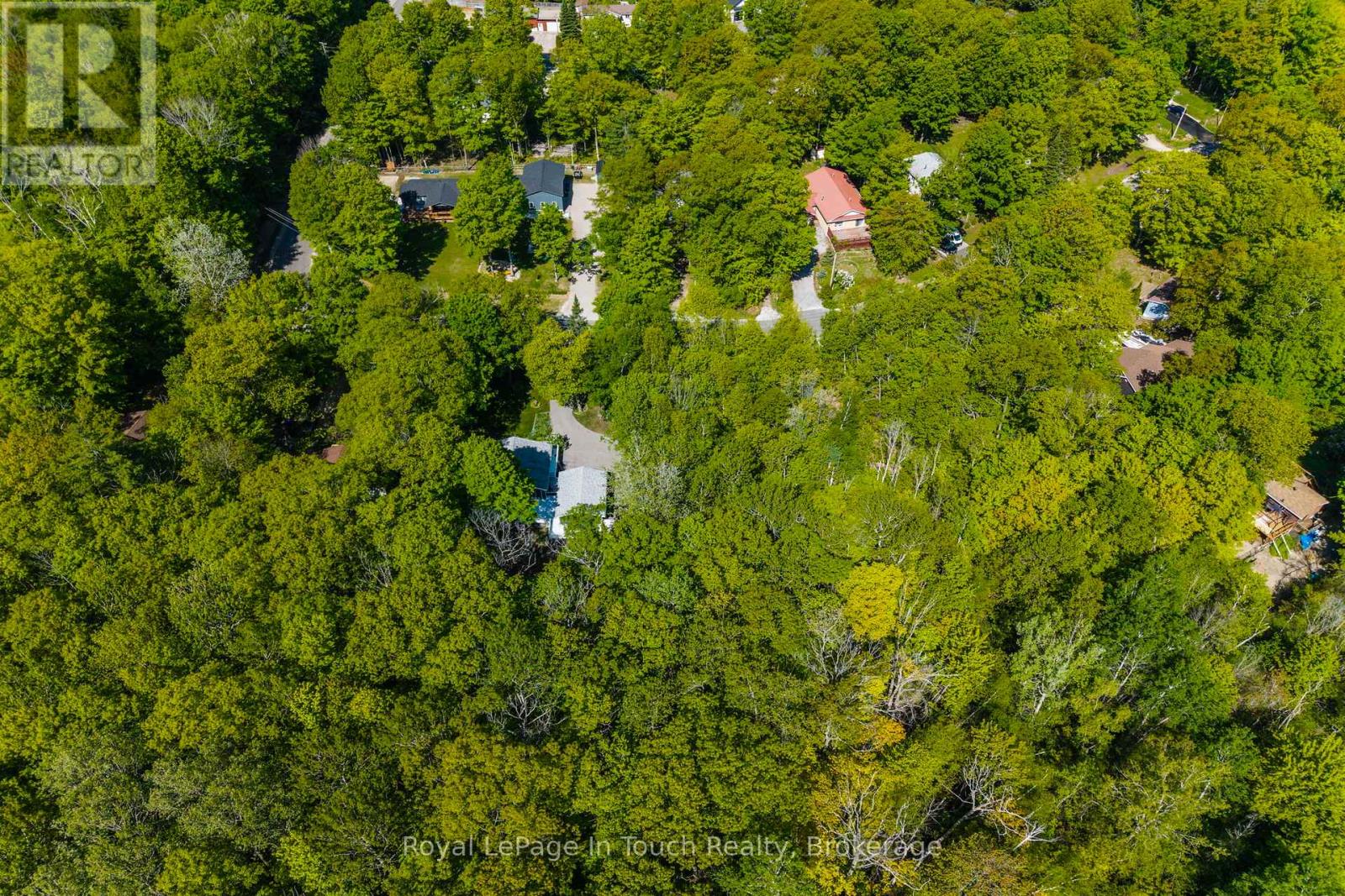 LT 60 ONEIDA CRESCENT