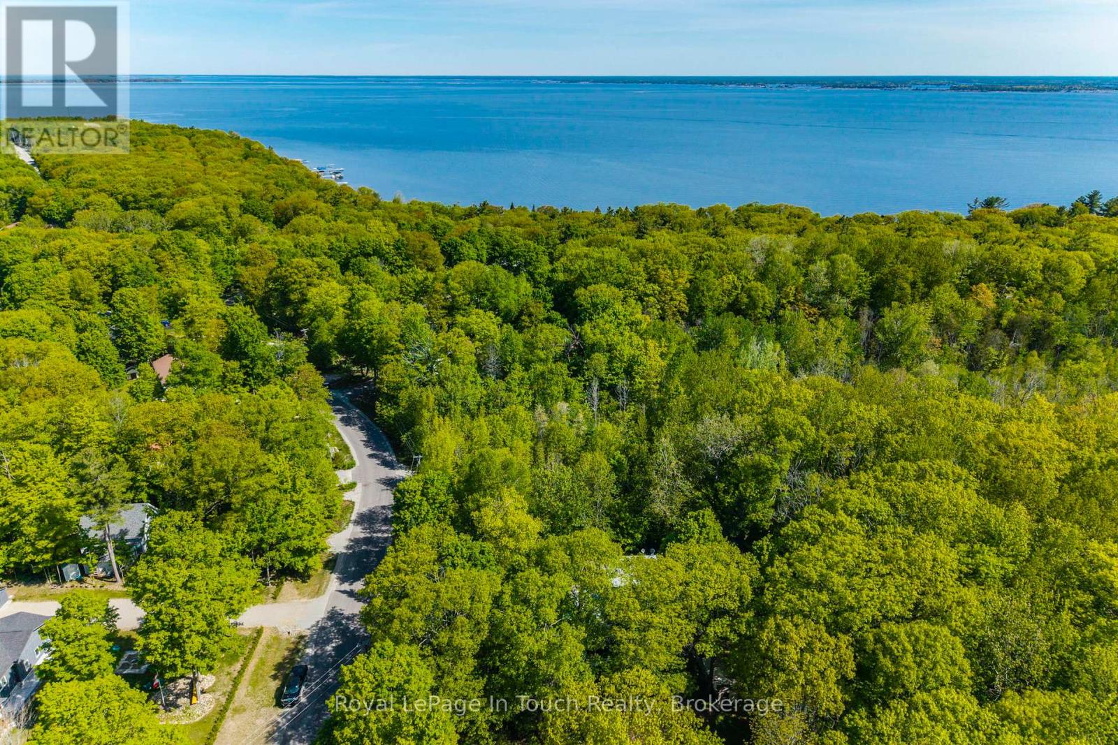 LT 60 ONEIDA CRESCENT