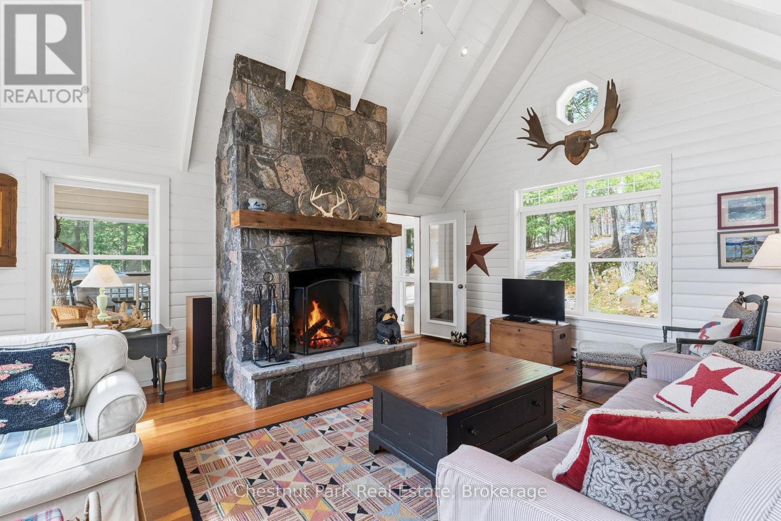 #8 1086 PENNWOOD ROAD - 7