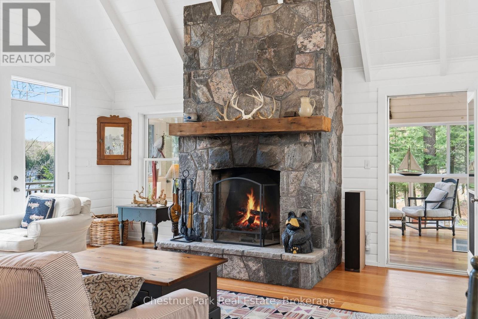 #8 1086 PENNWOOD ROAD - 6