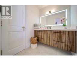 99 Naughton Drive, Richmond Hill, ON L4C8B3 Photo 30