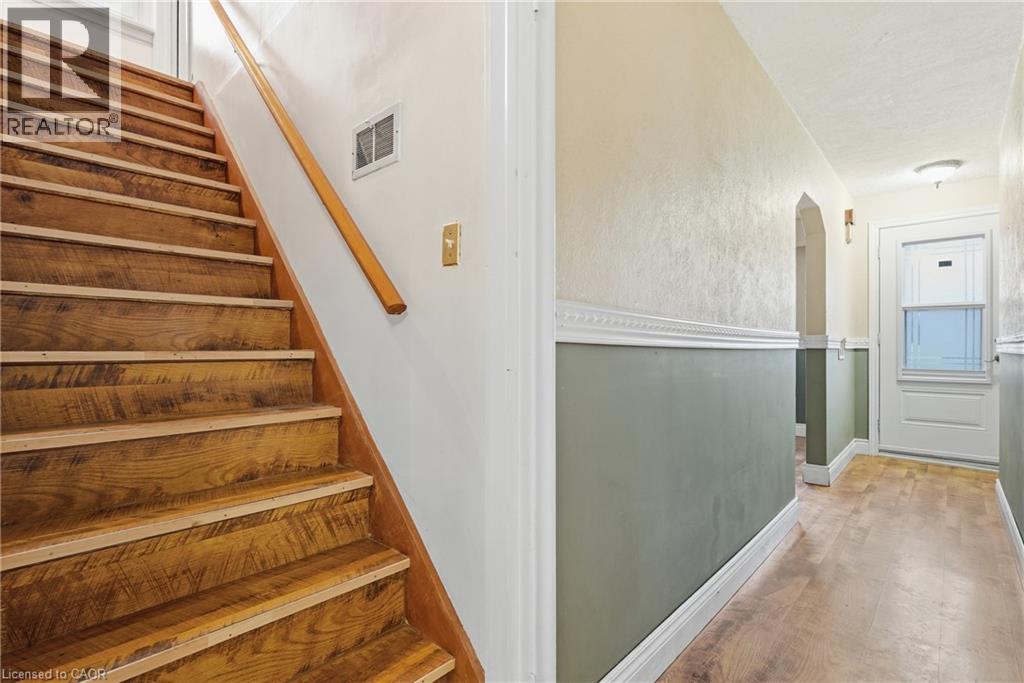 549 WEBER Street E - 15