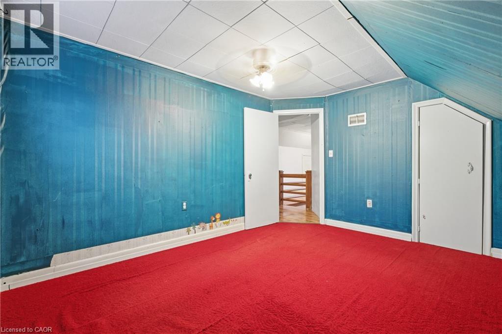 549 WEBER Street E - 20