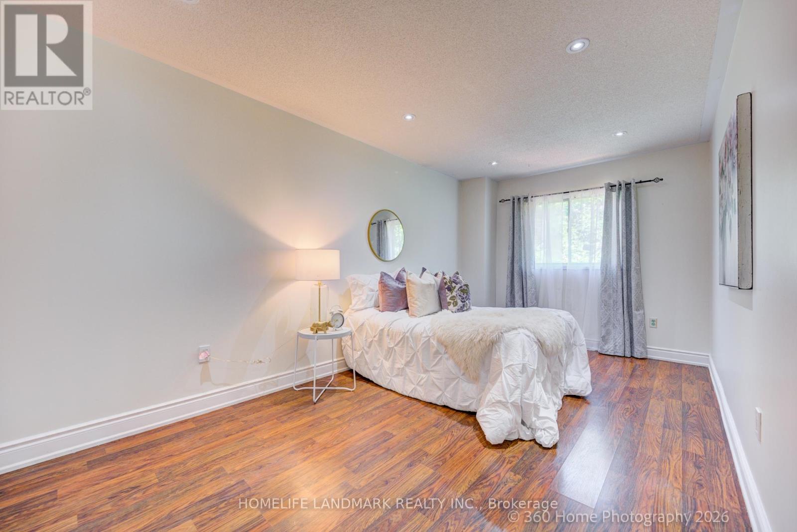 423 LEVANNA LANE - 20