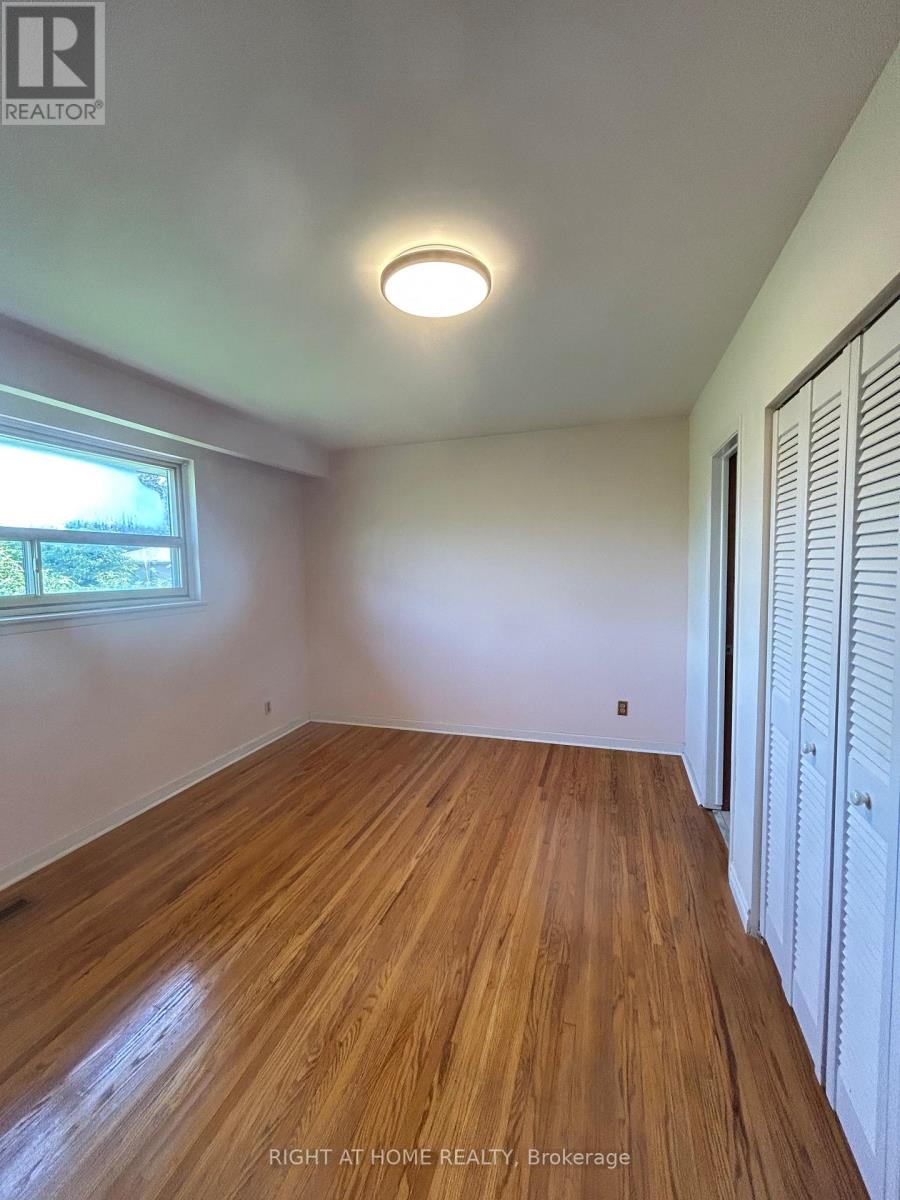 1010 BLOOR STREET - 8