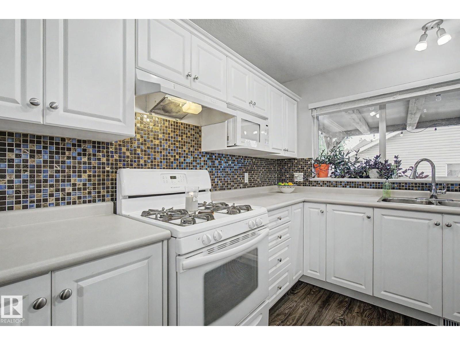 4137 TOMPKINS WY NW — photo 11