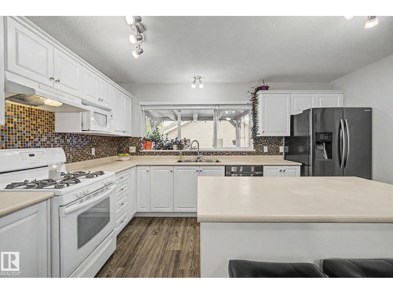 4137 TOMPKINS WY NW — photo 10