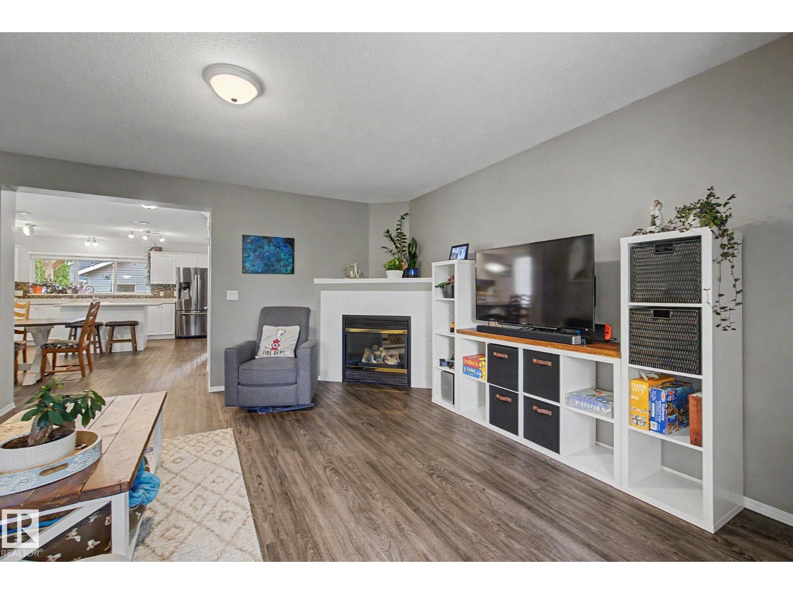 4137 TOMPKINS WY NW — photo 6