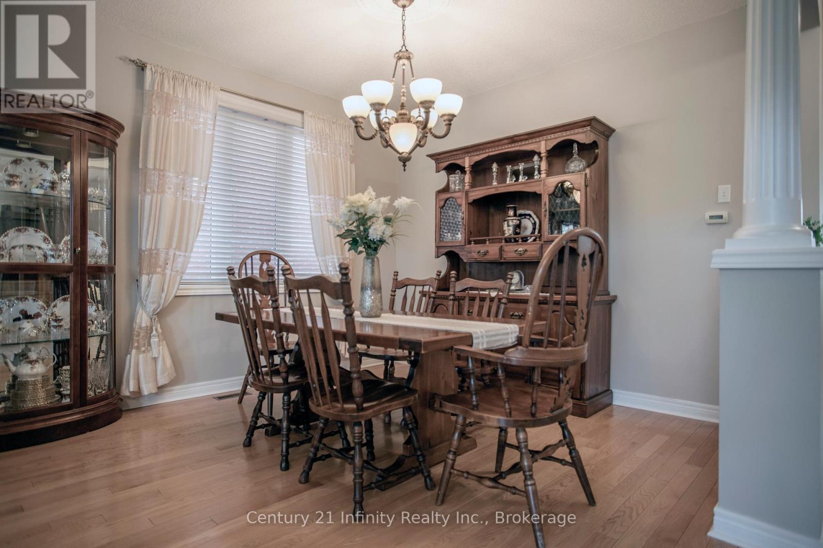 1000 RIVERVIEW CRESCENT - 11