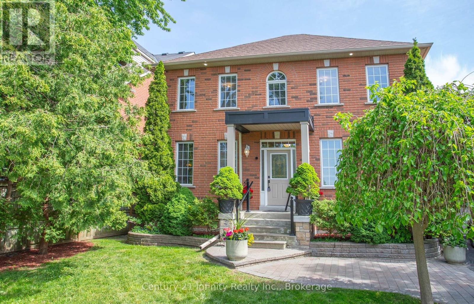 1000 RIVERVIEW CRESCENT - Image 3