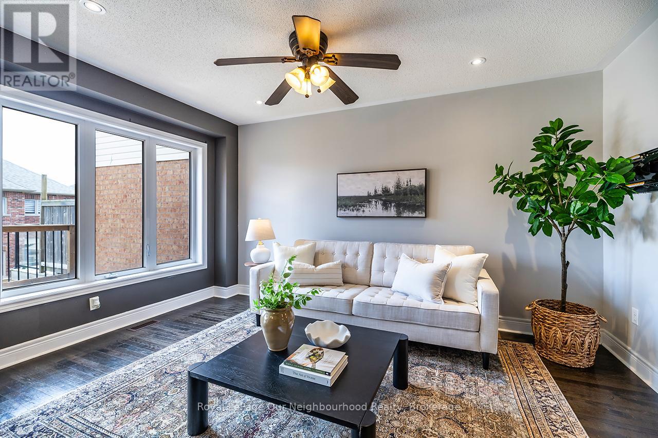 53 KERSEY CRESCENT - 11