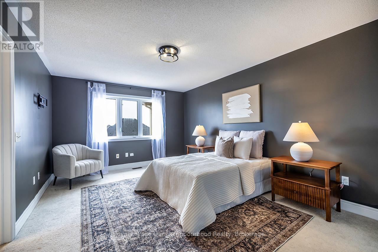 53 KERSEY CRESCENT - 16