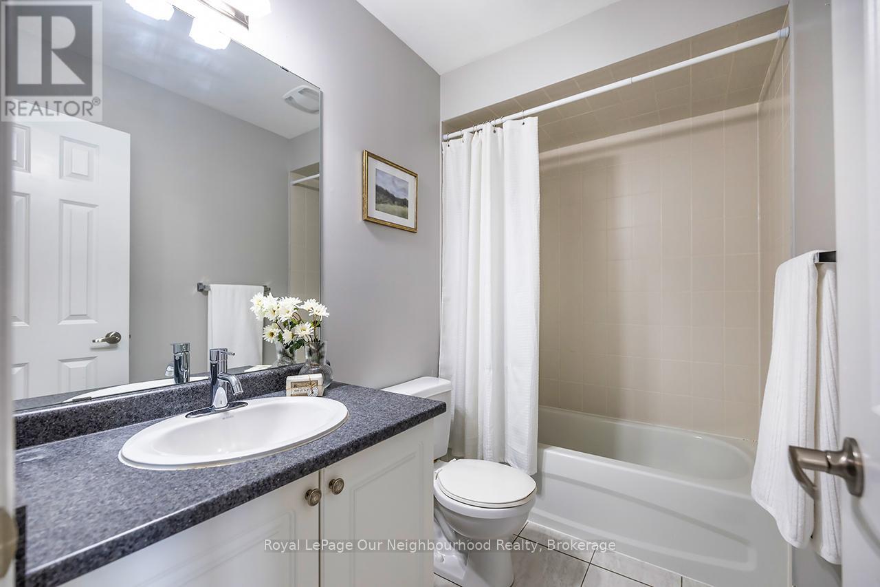 53 KERSEY CRESCENT - 23
