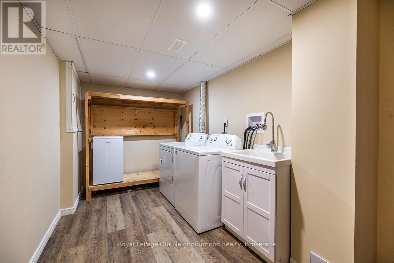 53 KERSEY CRESCENT - 29