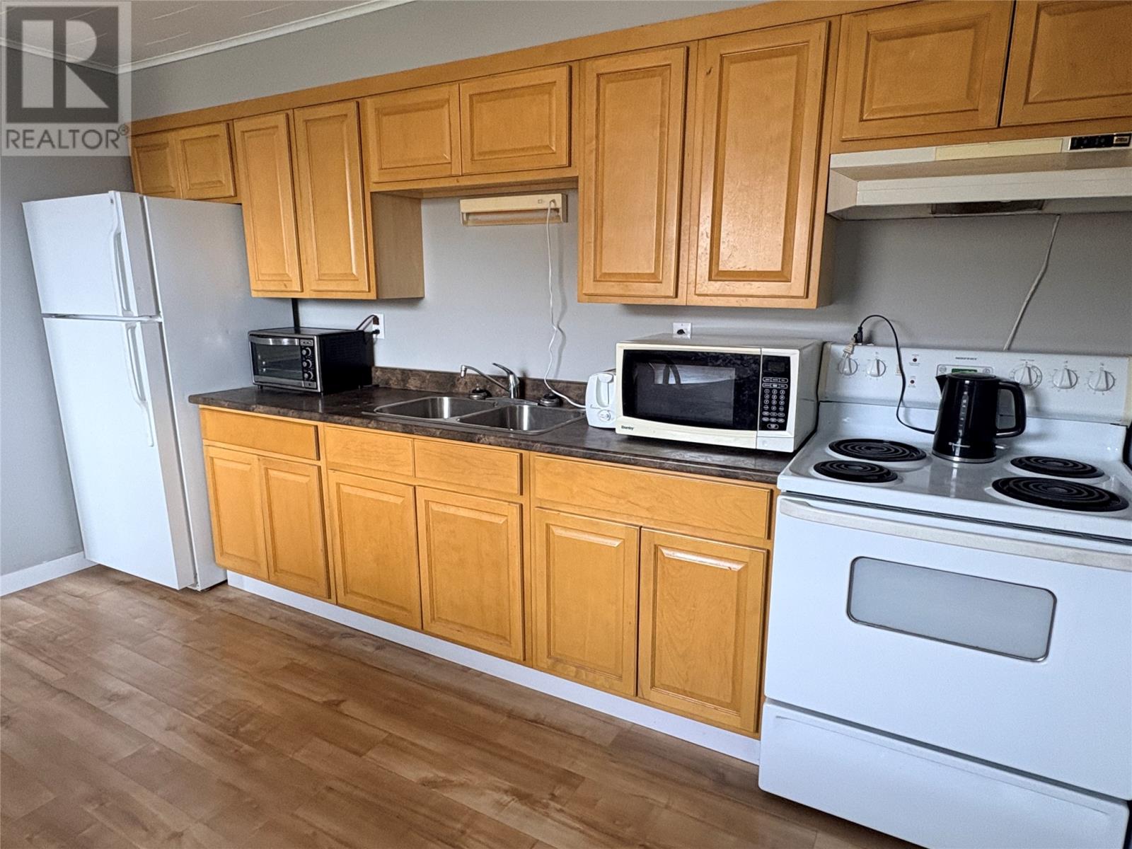 259 Main Road - 10