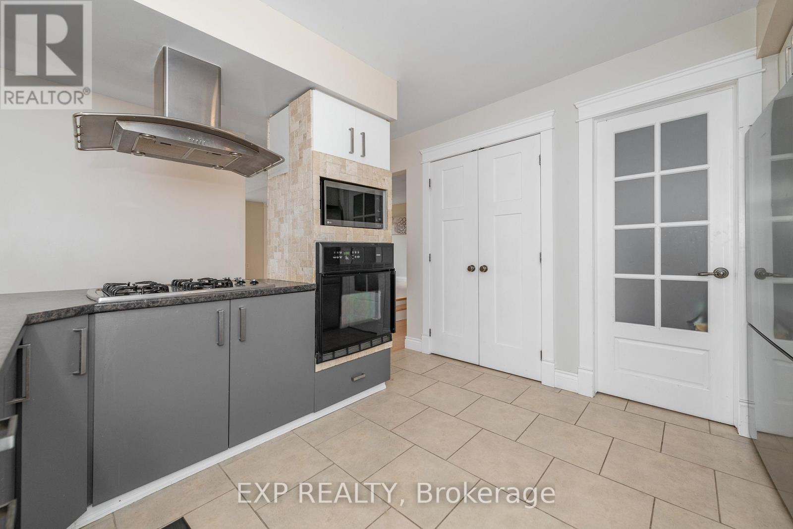 3 Bed, 4 Bath House for Rent in Ottawa – 1238 BARNWELL CRESCENT, Ottawa – MLS# X13246364 - Image 12