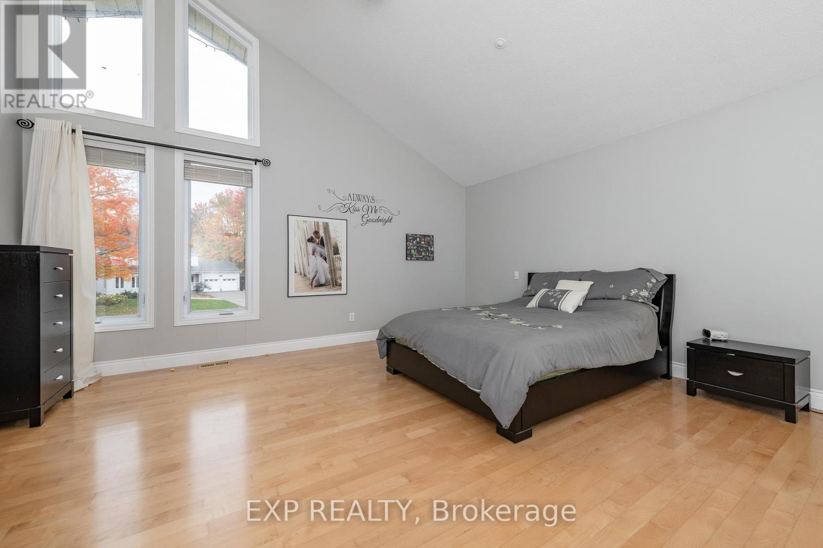 3 Bed, 4 Bath House for Rent in Ottawa – 1238 BARNWELL CRESCENT, Ottawa – MLS# X13246364 - Image 28