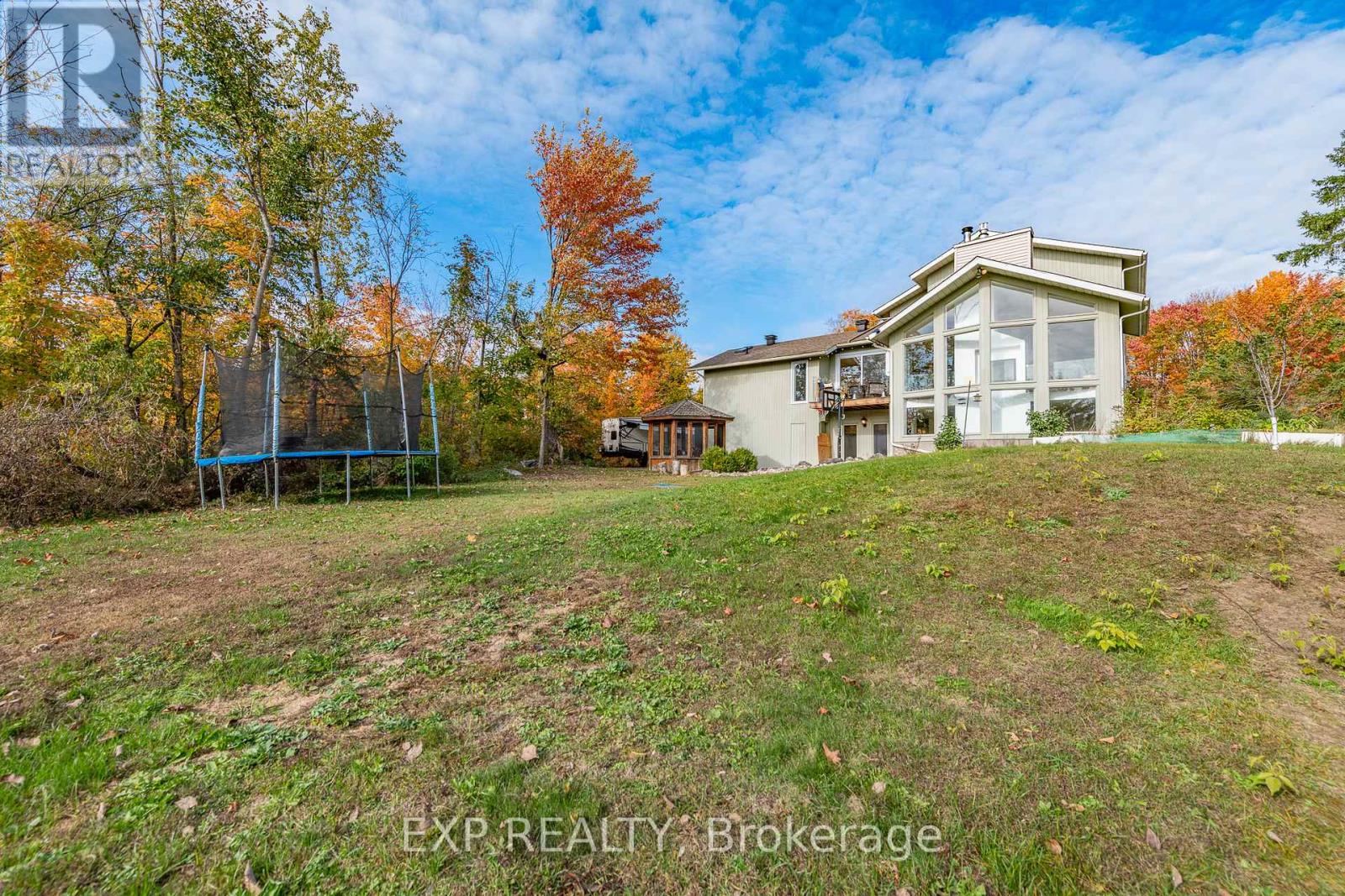 3 Bed, 4 Bath House for Rent in Ottawa – 1238 BARNWELL CRESCENT, Ottawa – MLS# X13246364 - Image 45