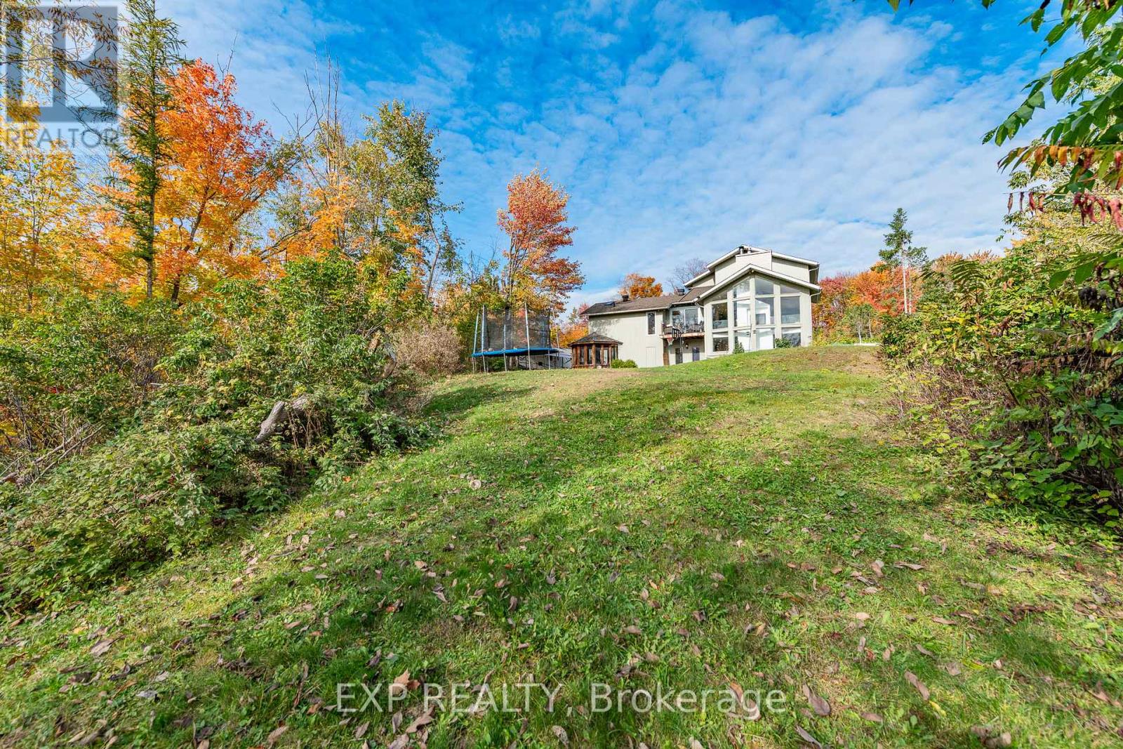 3 Bed, 4 Bath House for Rent in Ottawa – 1238 BARNWELL CRESCENT, Ottawa – MLS# X13246364 - Image 49