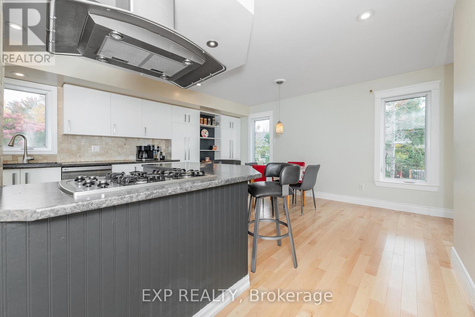 3 Bed, 4 Bath House for Rent in Ottawa – 1238 BARNWELL CRESCENT, Ottawa – MLS# X13246364 - Image 9