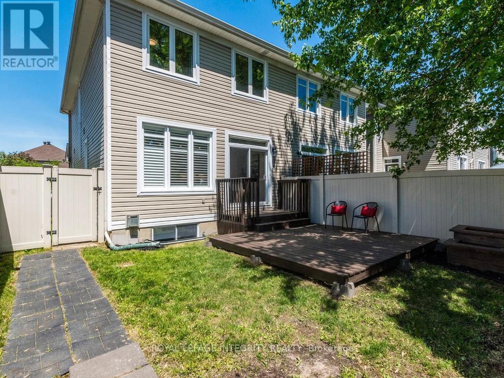 176 PARKIN CIRCLE - 35