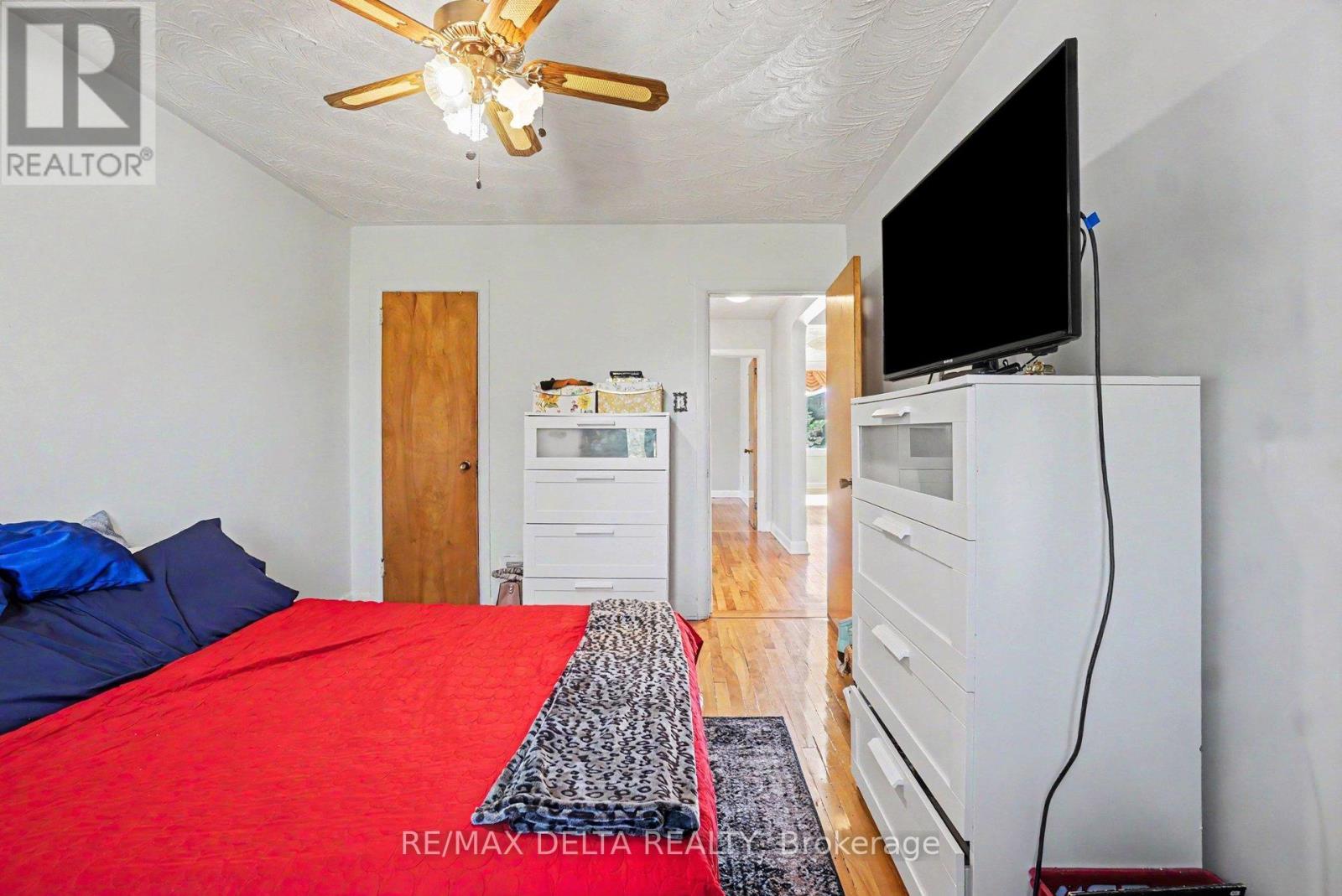 352 LACASSE AVENUE - 23