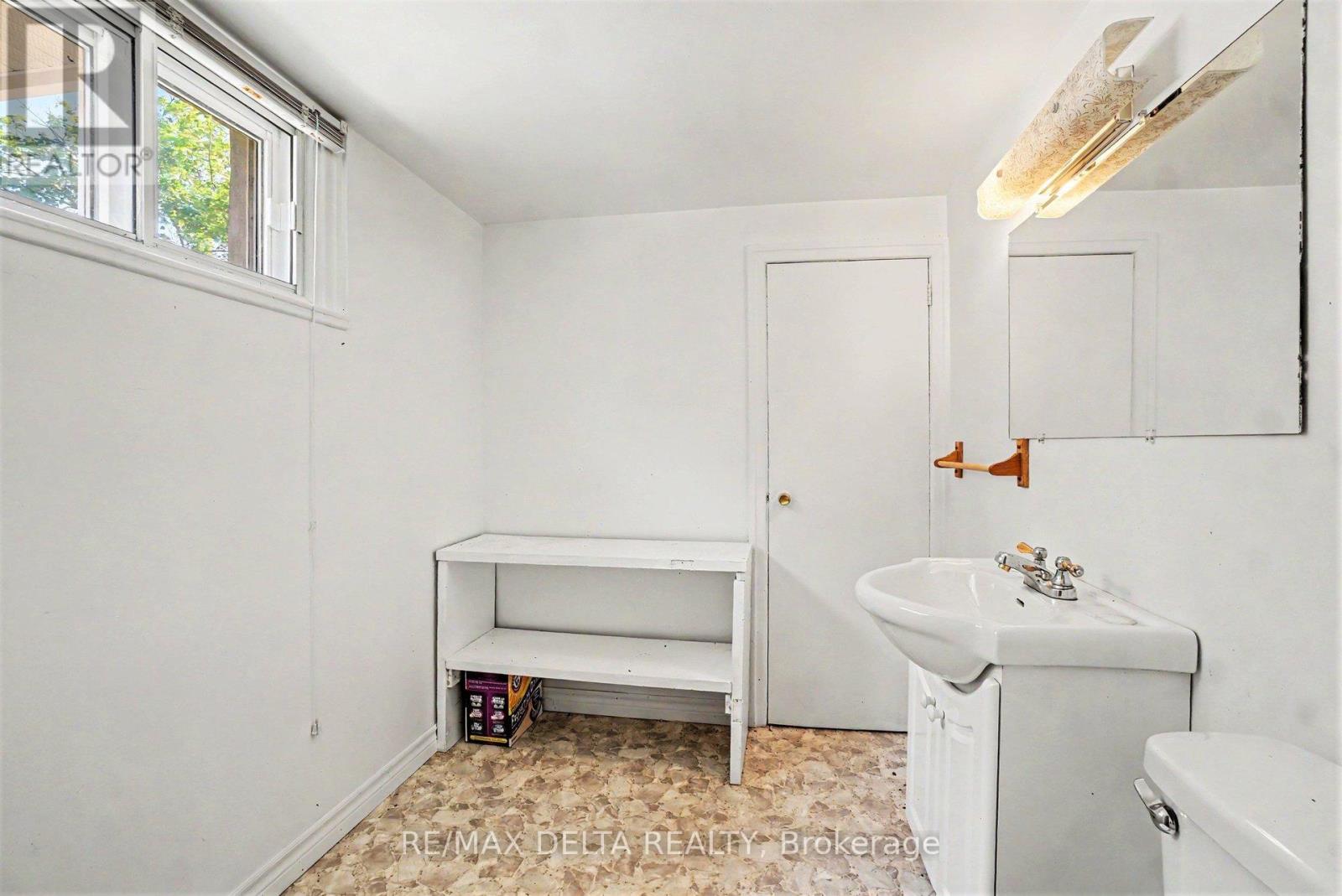 352 LACASSE AVENUE - 31