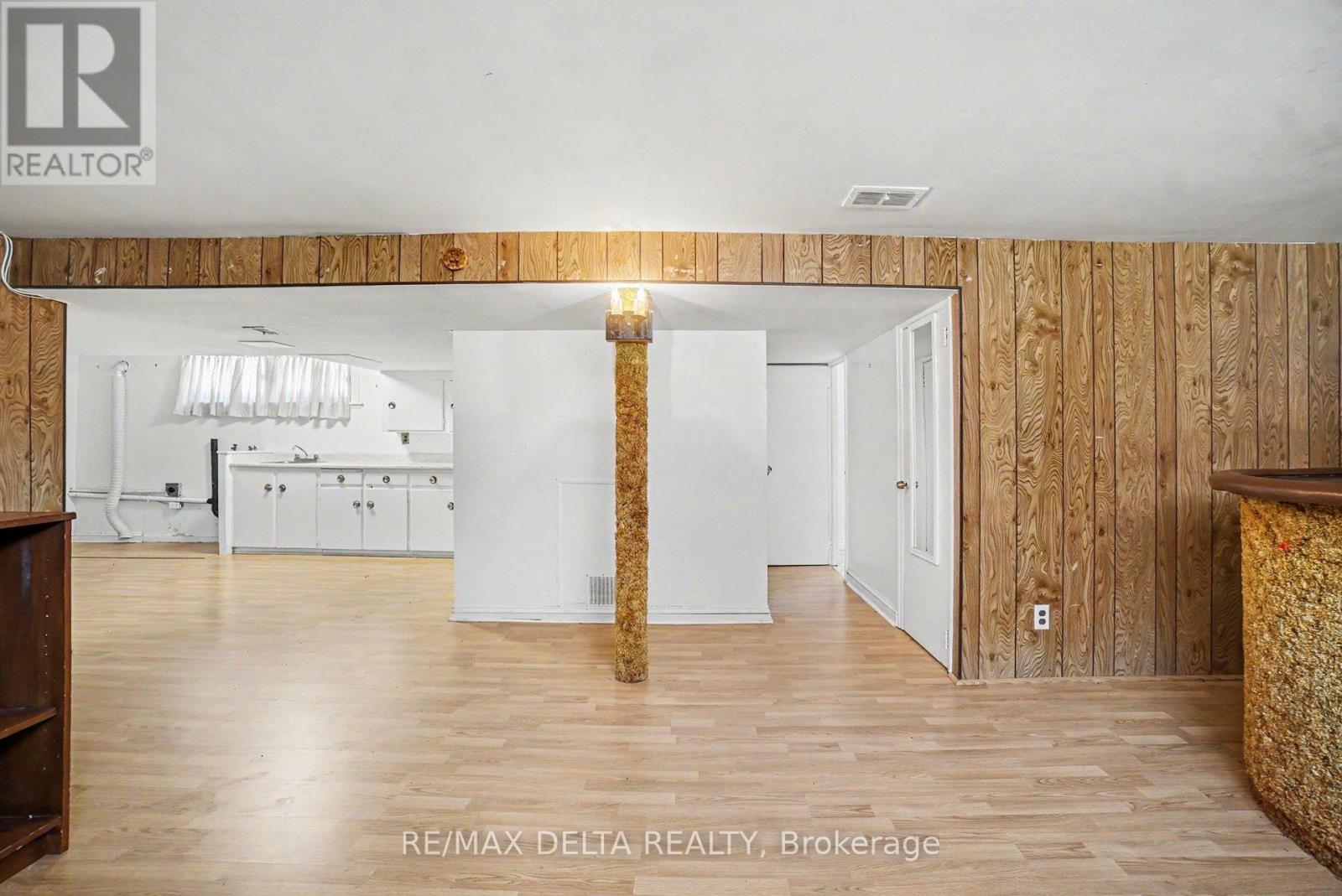 352 LACASSE AVENUE - 33