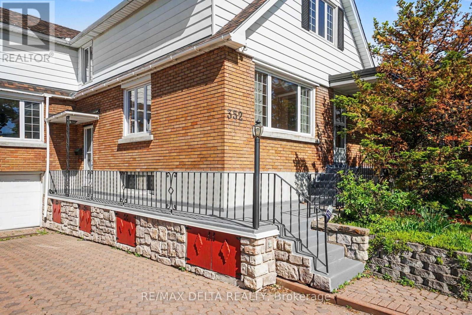 352 LACASSE AVENUE - 4