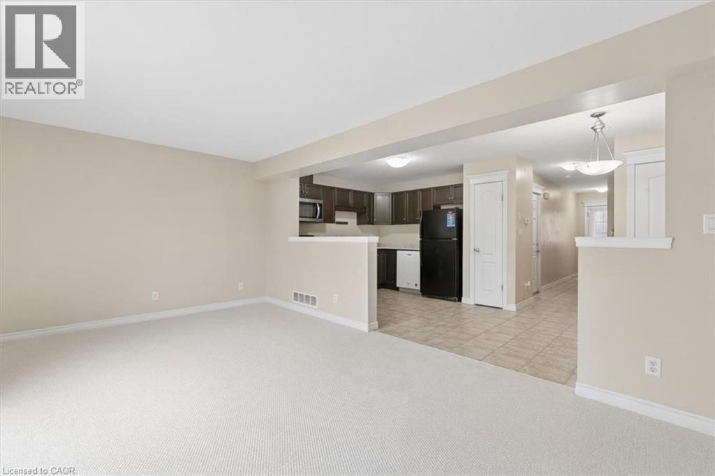 70 CURZON Crescent - 13