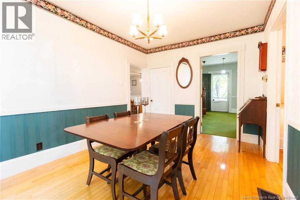 123 Salem Street - 16